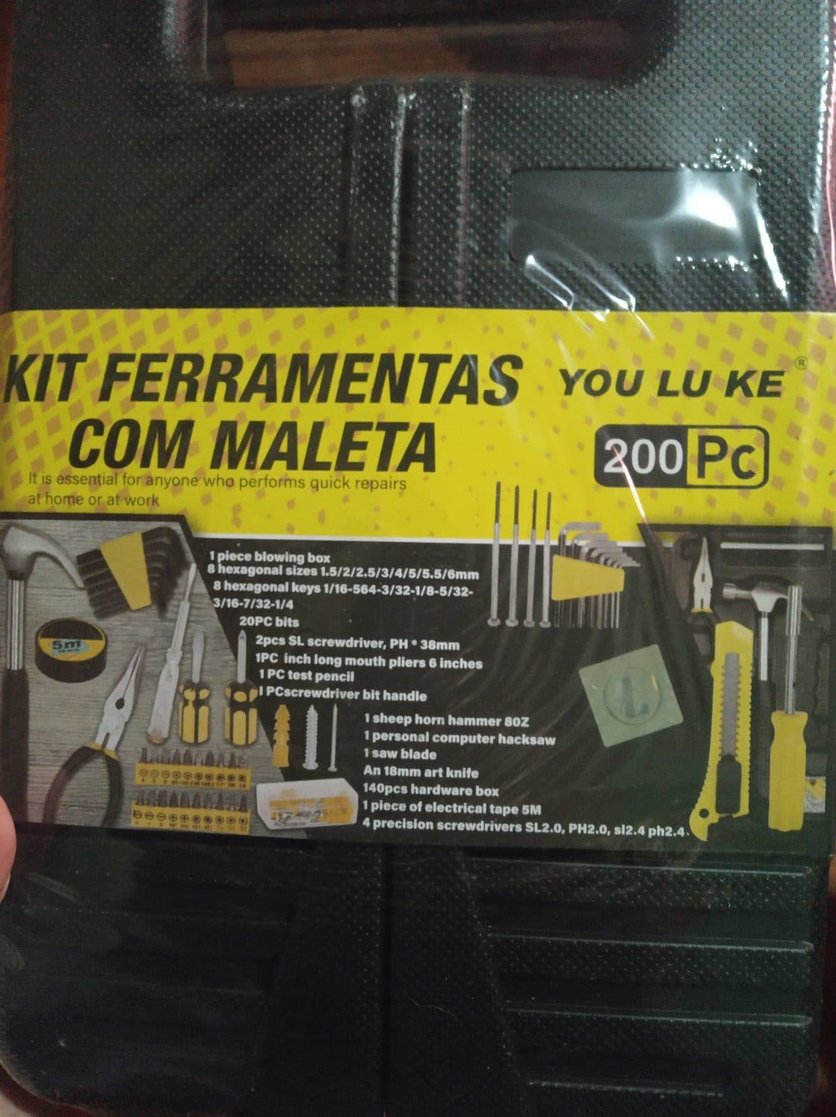 Kit de Herramientas con Maletín — 200 piezas